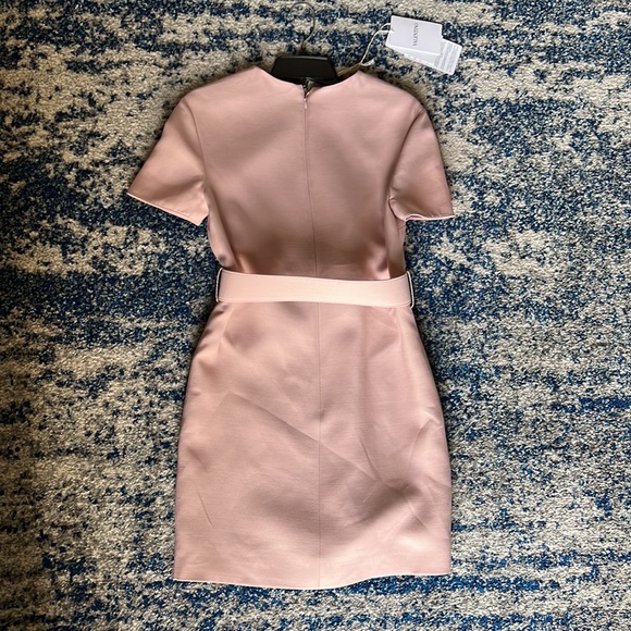 ❌SOLD❌Valentino
crepe V pavé belted dress 38 - Picture 10 of 15